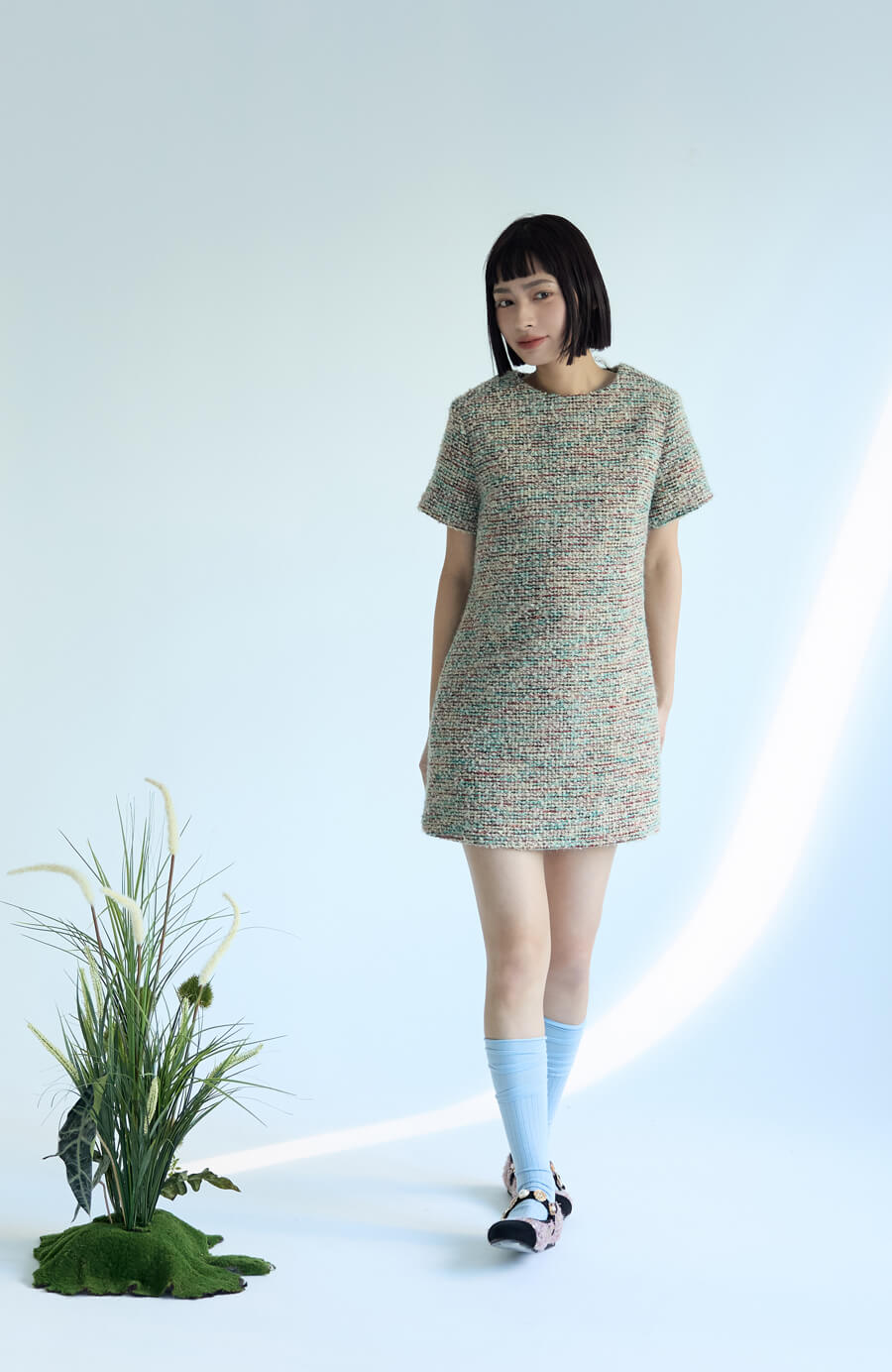 花紗五彩毛呢直筒短洋裝