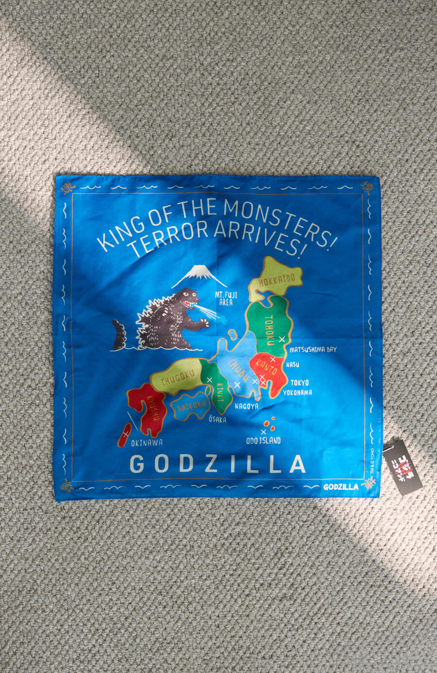 日本選品-niko and x gozilla-方巾 3色