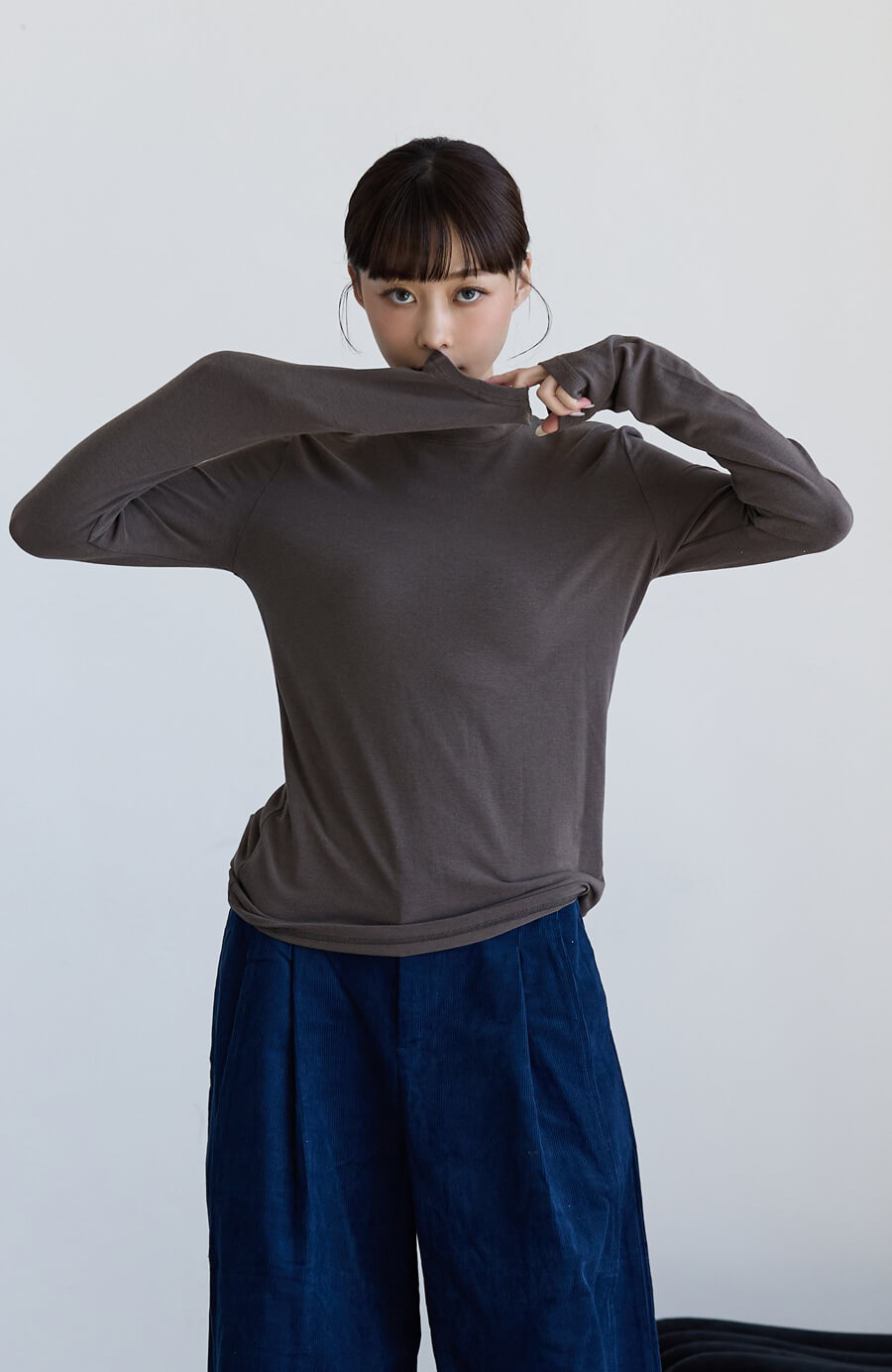 基礎修身小圓領長袖上衣