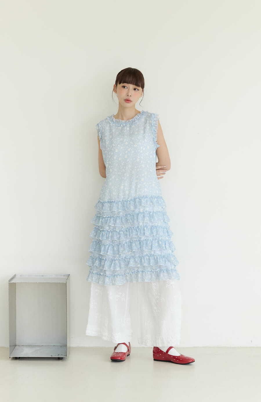 層次感碎花雪紡洋裝+刺繡純白寬褲 包套
