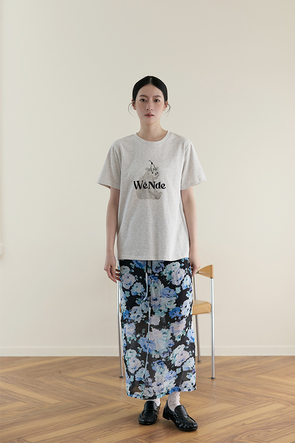 MOSDRESS 療癒小熊印花短袖上衣 正面穿搭