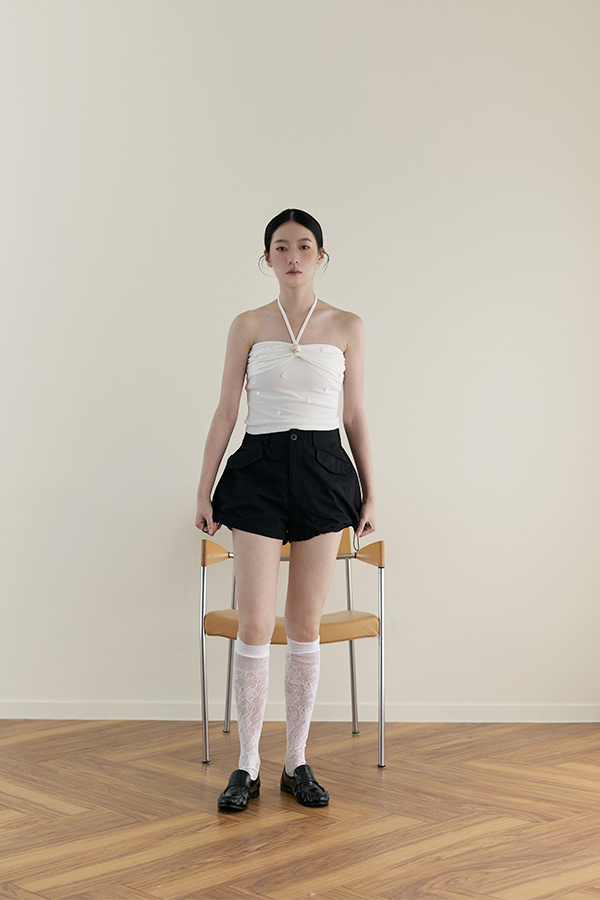 MOSDRESS 鏤空刺繡花朵膝上襪 膝上襪版型