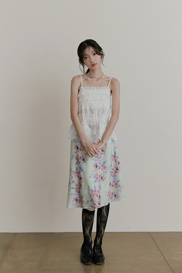 MOSDRESS 層次荷葉蕾絲細肩背心 日系女孩層次穿搭