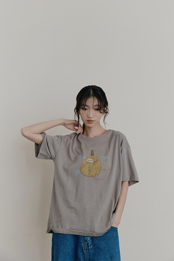 MOSDRESS 西洋梨印花寬鬆上衣 寬鬆上衣日系女孩穿搭