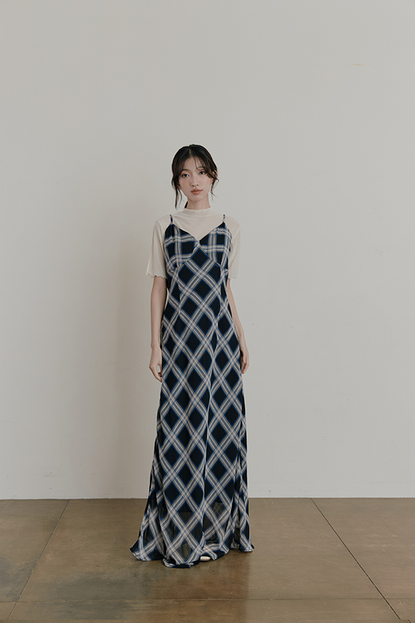 MOSDRESS 復古格紋細肩雪紡洋裝 格紋長洋裝復古穿搭