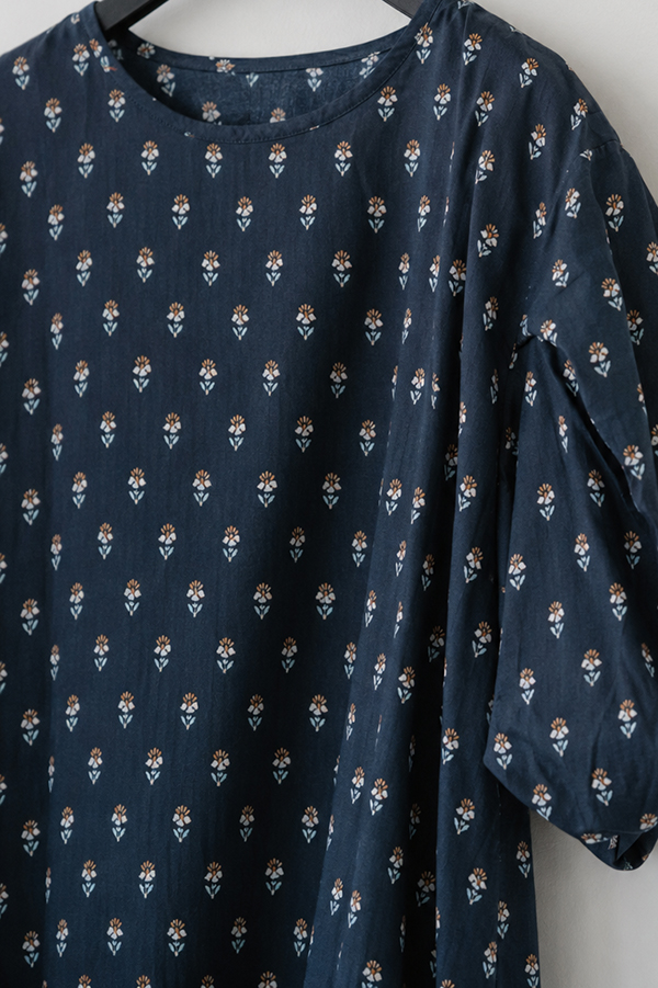 MOSDRESS 滿版碎花澎袖洋裝 碎花長洋裝設計細節展示