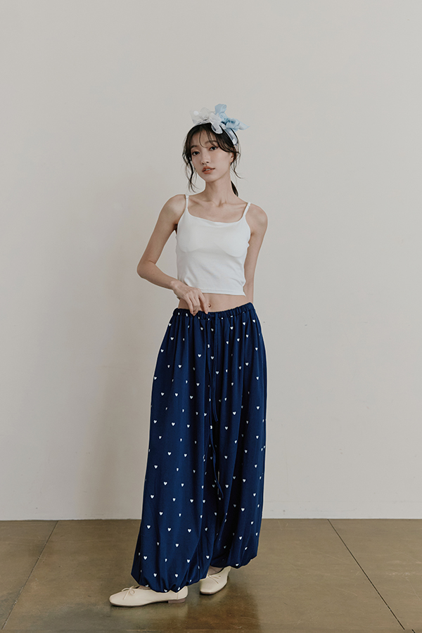 MOSDRESS 扭結美背Bra top愛心燈籠褲套裝 深藍色成套休閒穿搭
