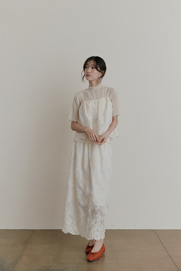 MOSDRESS 訂製刺繡蕾絲半身裙 日系長裙夏日穿搭