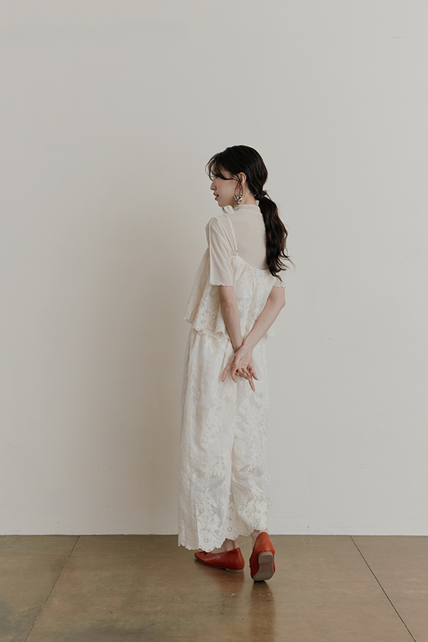 MOSDRESS 訂製刺繡蕾絲半身裙 刺繡蕾絲裙日常層次造型