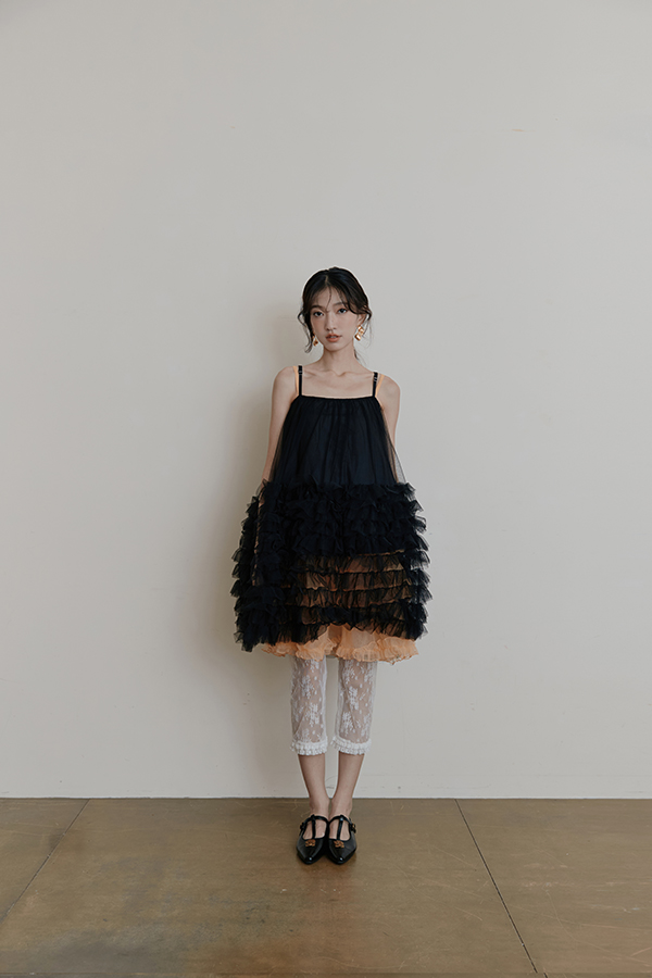 MOSDRESS 滿版蕾絲七分內搭褲 白色七分褲日系疊穿造型