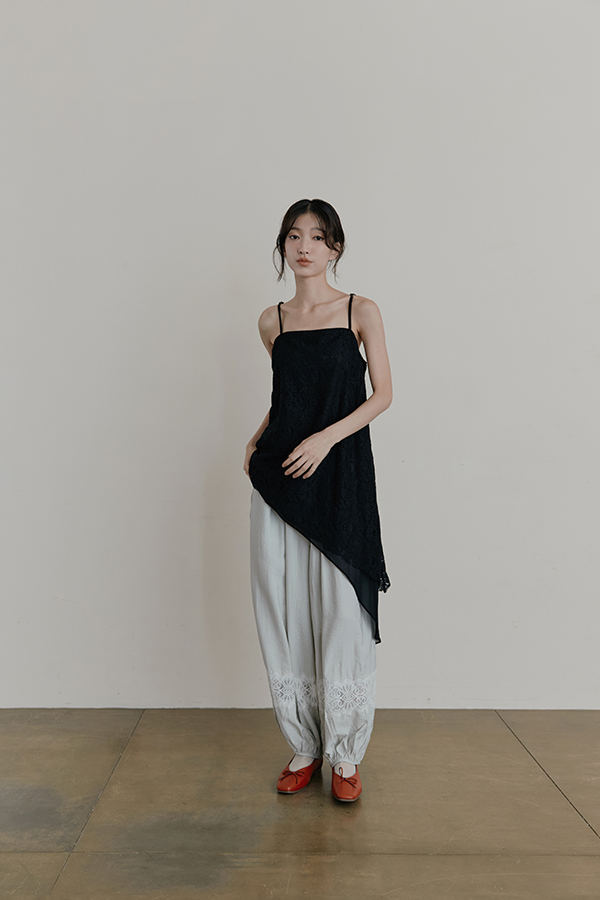 MOSDRESS 訂製蕾絲拼接燈籠褲 米灰色蕾絲長褲日常穿搭