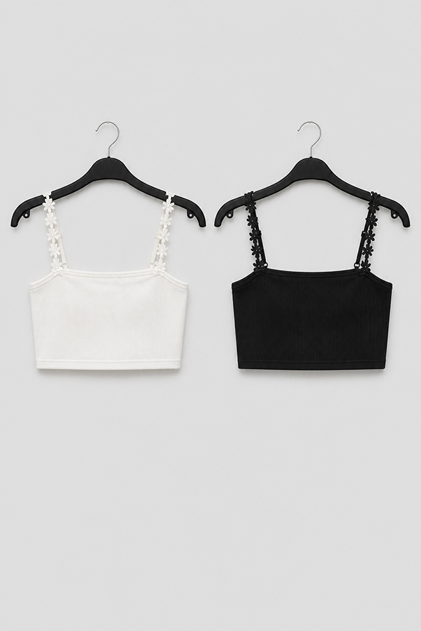 MOSDRESS 小花肩帶平口 Bra Top 商品平拍全貌