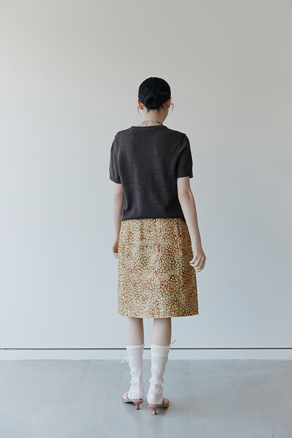 MOSDRESS 日光浴女孩針織上衣 穿著細節展示