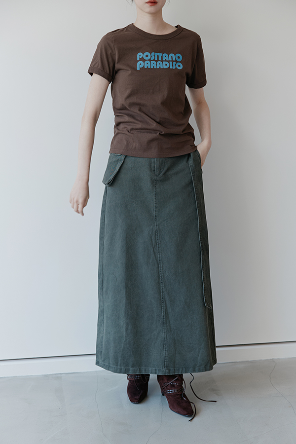 MOSDRESS 水洗牛仔綁帶 A 字裙 版型近拍細節
