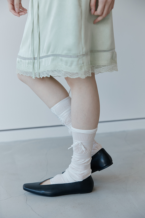 MOSDRESS 蝴蝶結透膚襪套 蝴蝶結與透膚細節