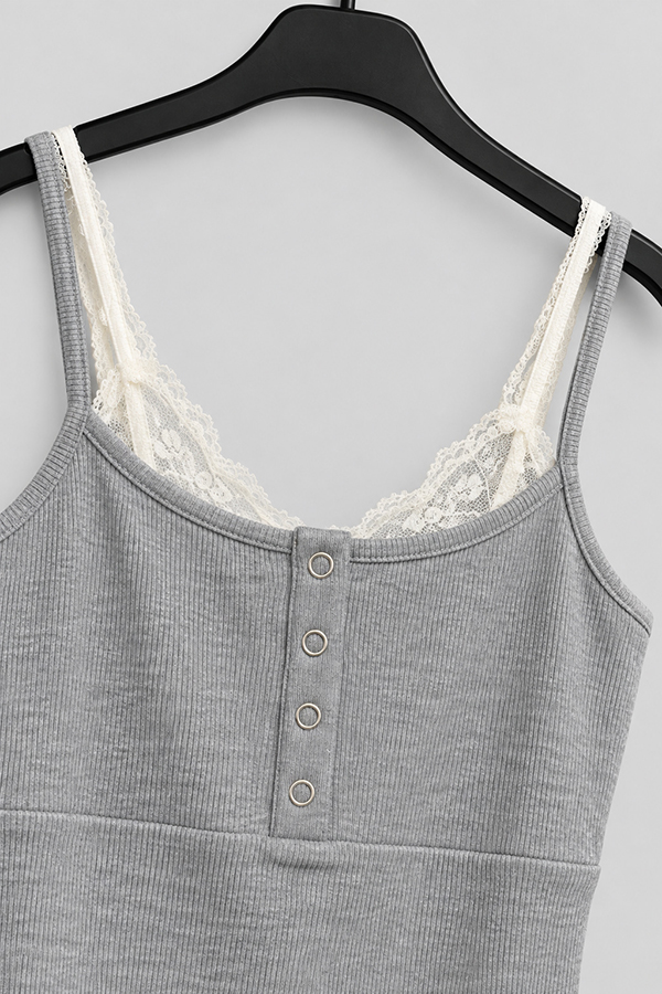 MOSDRESS 蕾絲排釦細肩Bra top 3色 商品平拍展示