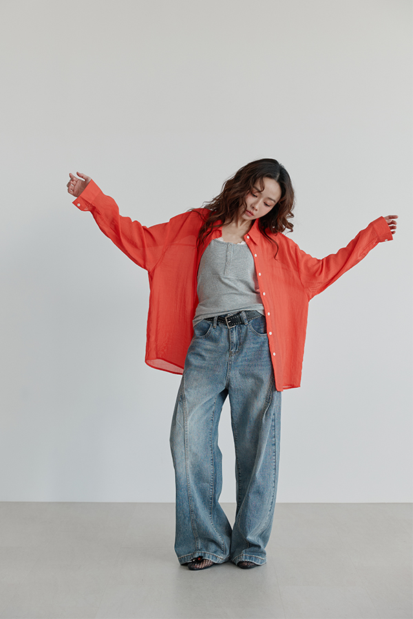 MOSDRESS 蕾絲排釦細肩 Bra Top 不同搭配輪廓