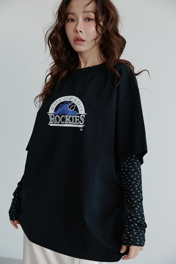 MOSDRESS 山脈字母寬鬆短袖上衣 另一組實穿搭配