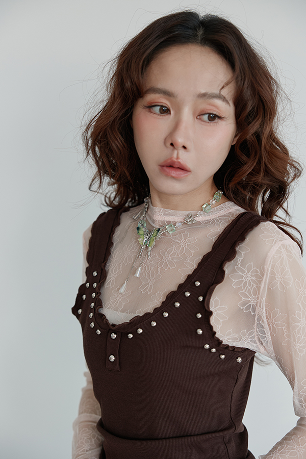 MOSDRESS 綠野仙蹤蝴蝶項鍊 綠野仙蹤項鍊側面展示