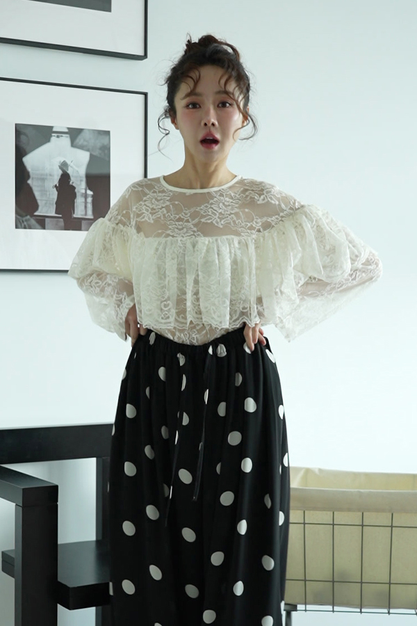 MOSDRESS 披肩感蕾絲上衣點點褲包套 披肩蕾絲上衣日系穿搭