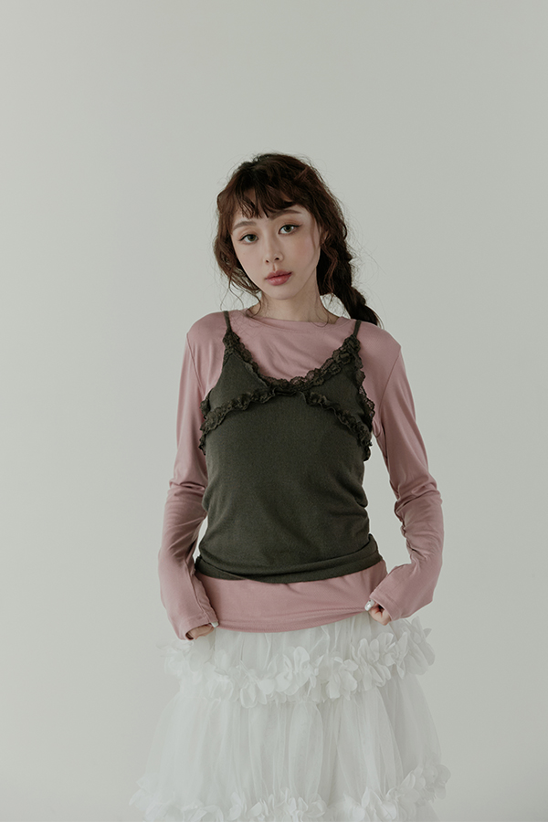 MOSDRESS 螺紋蕾絲細肩背心 深灰色 胸前蕾絲近拍