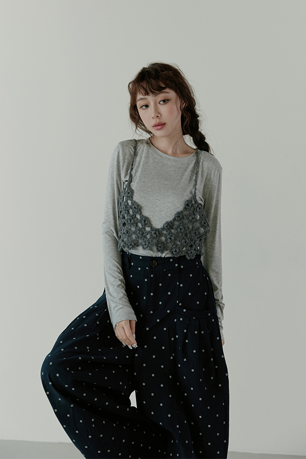 MOSDRESS 素色圓領長袖上衣 麻灰長袖全身搭配