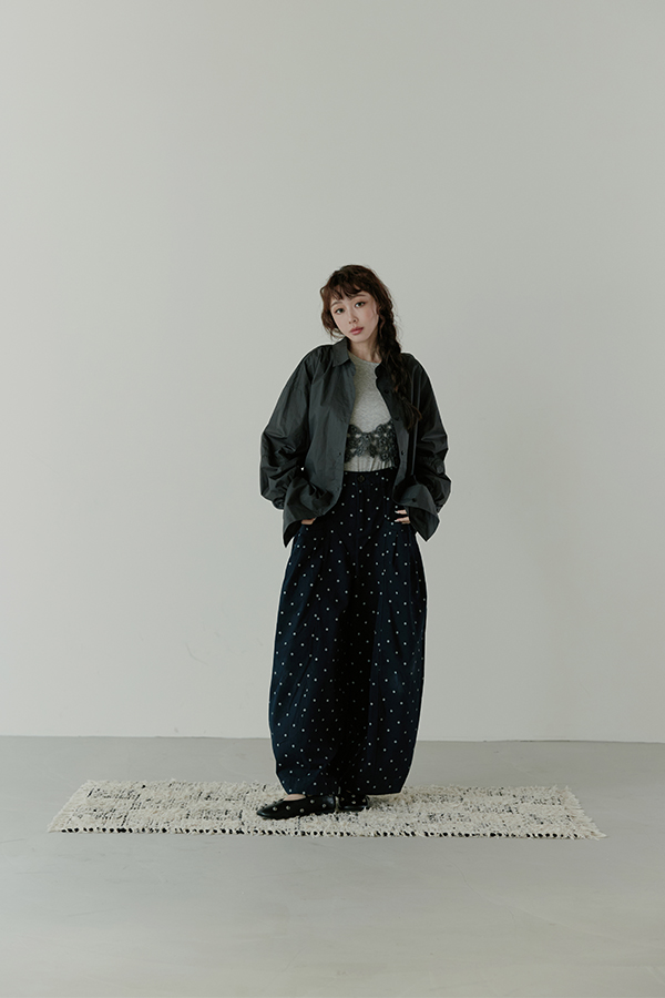 MOSDRESS 微澎袖寬鬆襯衫外套 深灰外套敞開穿搭
