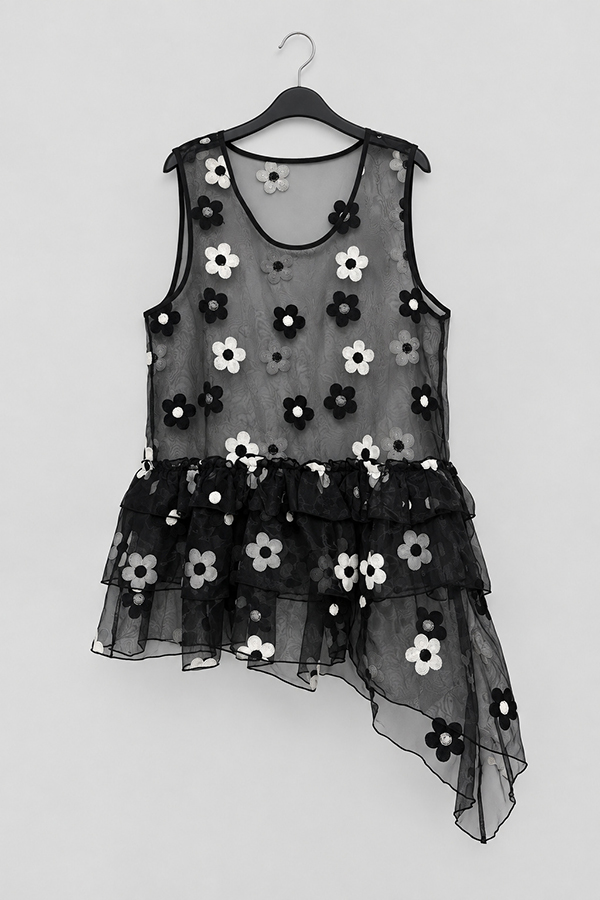 MOSDRESS 立體花朵刺繡透紗荷葉洋裝 黑色 透紗洋裝平拍