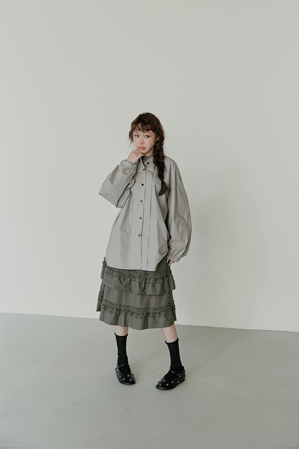 MOSDRESS 韓國金屬感鉚釘瑪莉珍平底鞋 黑色平底鞋搭短裙