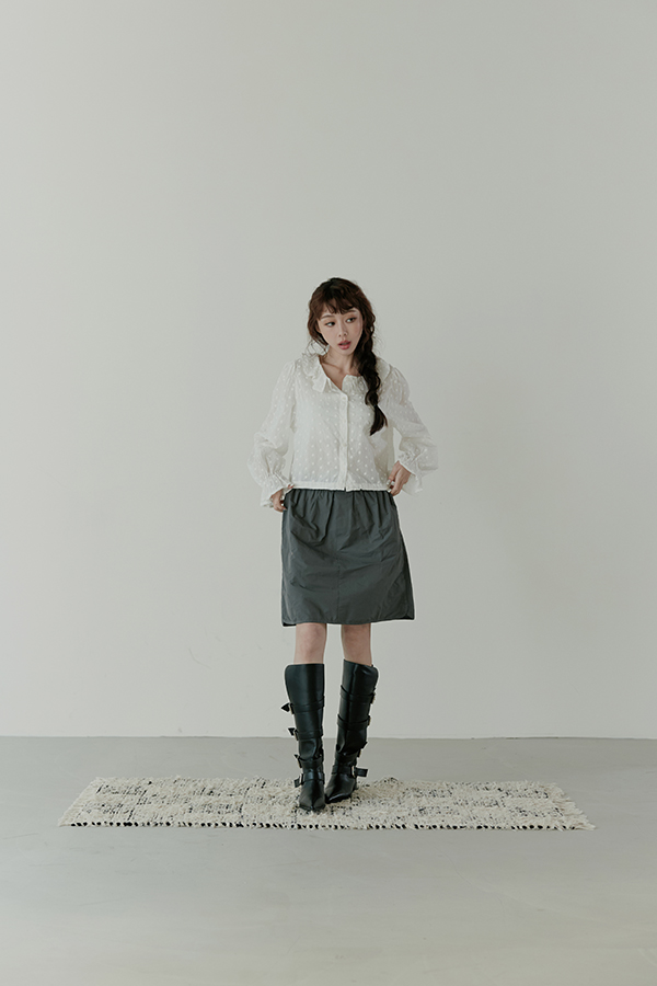 MOSDRESS 韓國多釦帶尖頭中筒靴 黑色靴子搭短裙