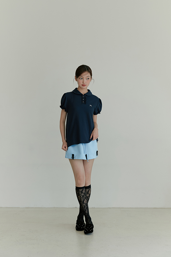 MOSDRESS 澎袖蝴蝶結刺繡翻領上衣 深藍色翻領穿搭