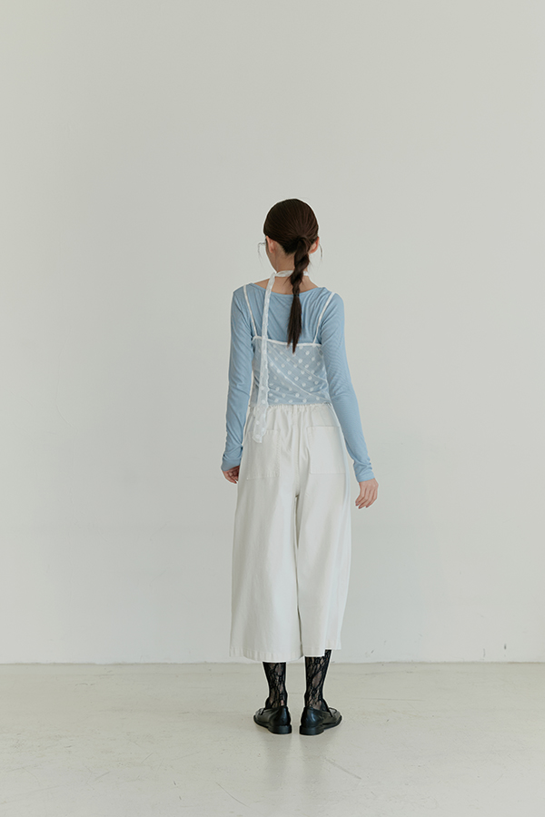 MOSDRESS 純色交叉長袖上衣(附蕾絲綁帶) 藍白色 兩件式背面版型