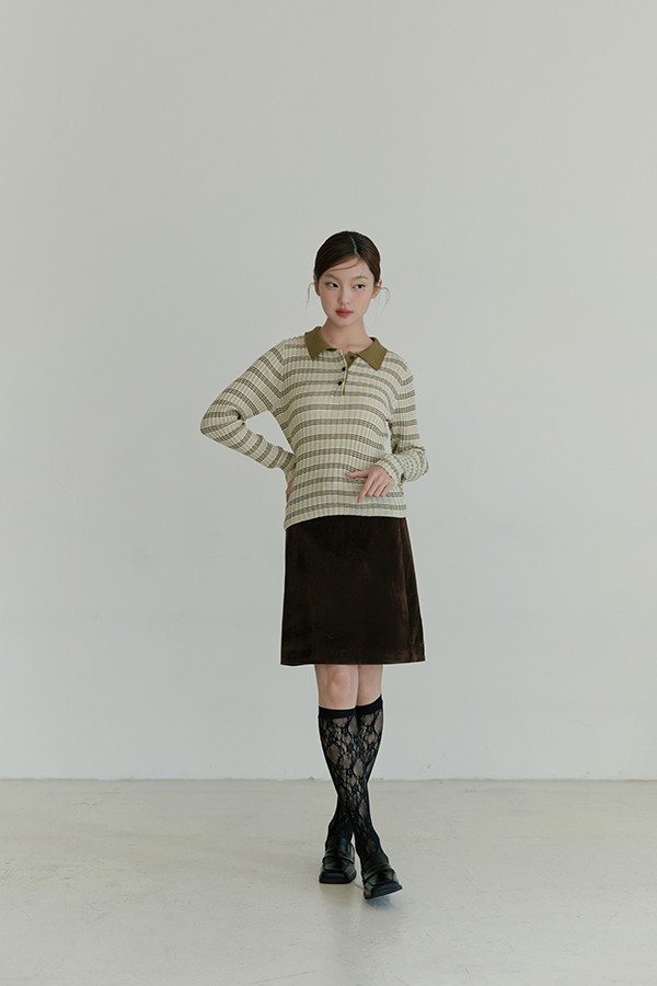 MOSDRESS 撞色翻領條紋針織上衣 米白色 撞色翻領搭配短裙