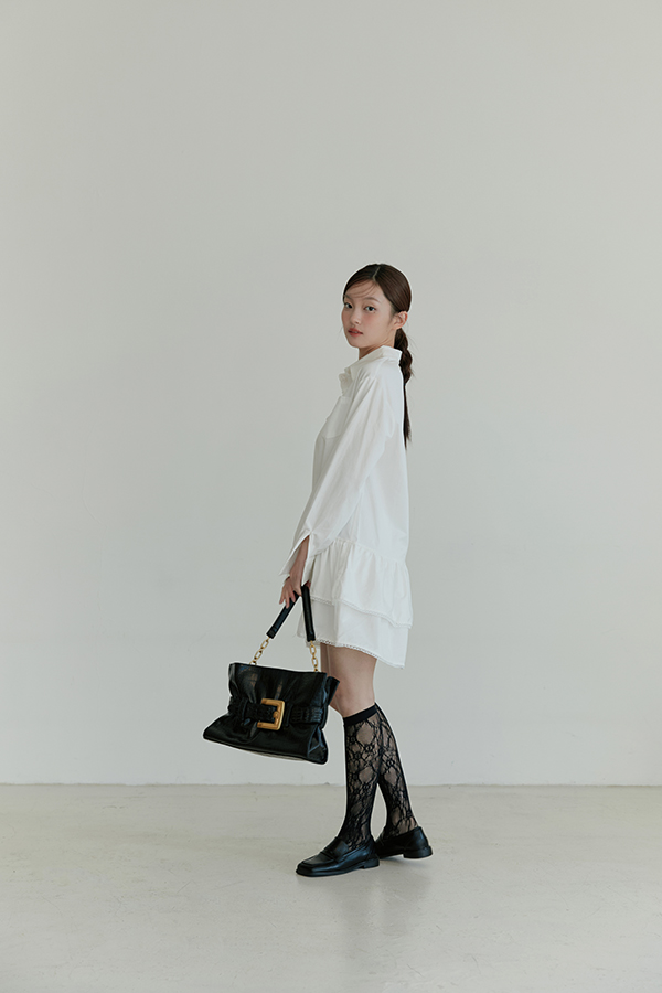 MOSDRESS 蕾絲滾邊蛋糕長版襯衫 白色襯衫平拍