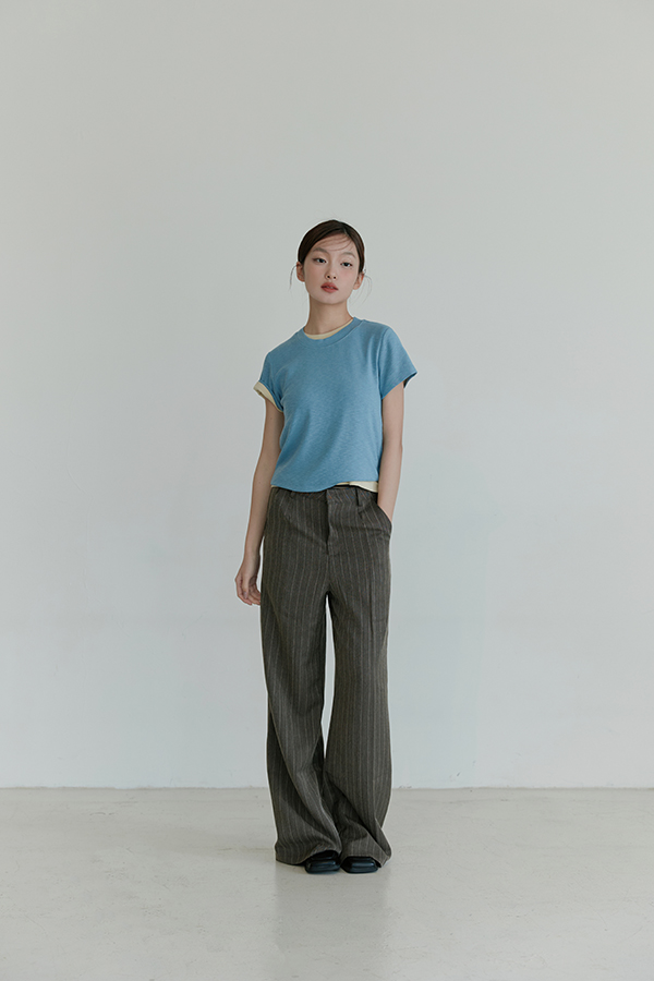 MOSDRESS 韓國鞋城方頭復古樂福鞋 黑色鞋款搭配寬褲