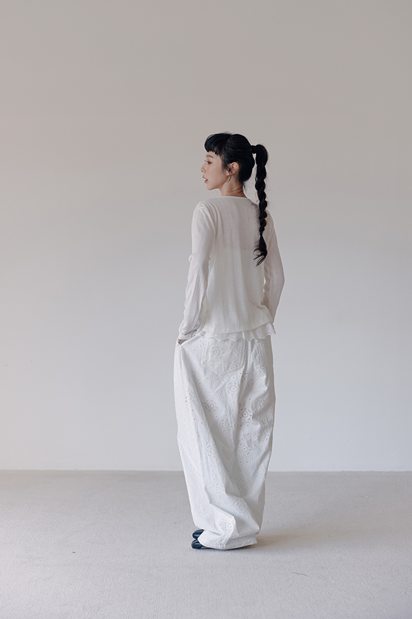 MOSDRESS 假兩件蕾絲坑條背心外套 3色 白色 假兩件側面輪廓